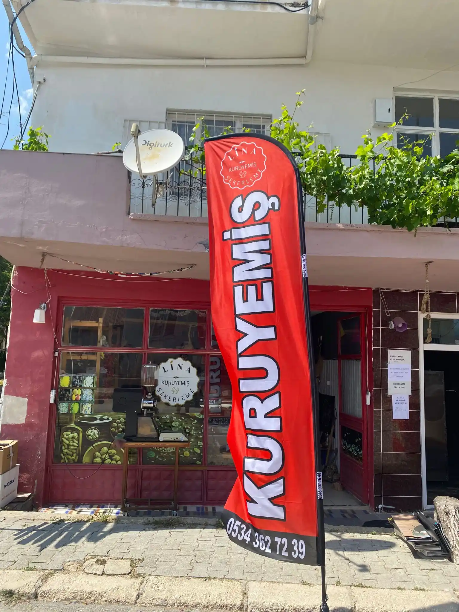 kuruyemisci-yelken-bayragi-1